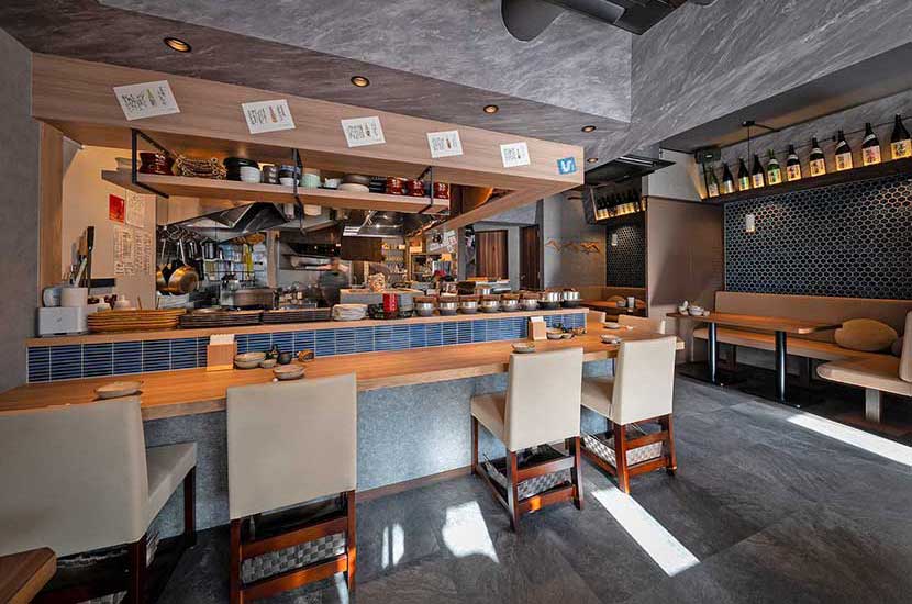 酒と原始焼き 二階のちどり 国際通り店